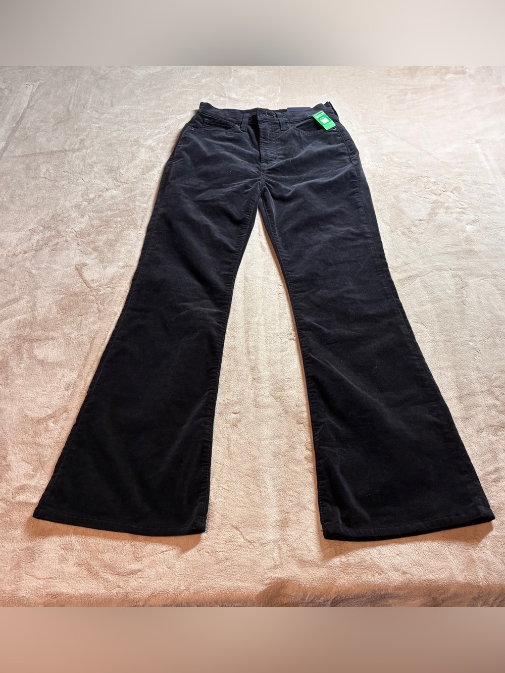 NWT Gap Velvet High Rise 70s Flare Pants Stretch High Rise Women’s 4/27 Short
